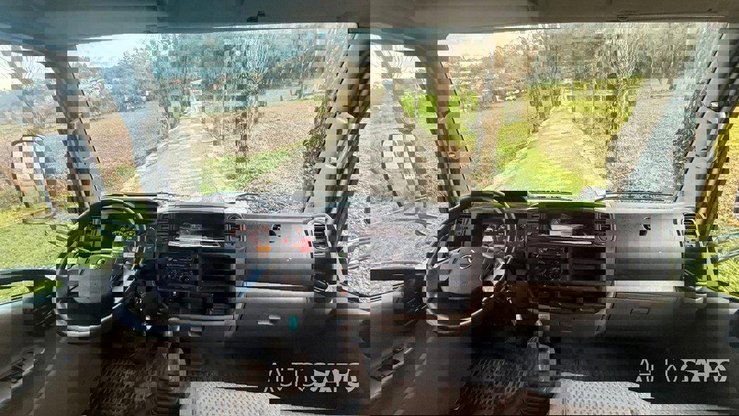 Nissan Cabstar de 2008