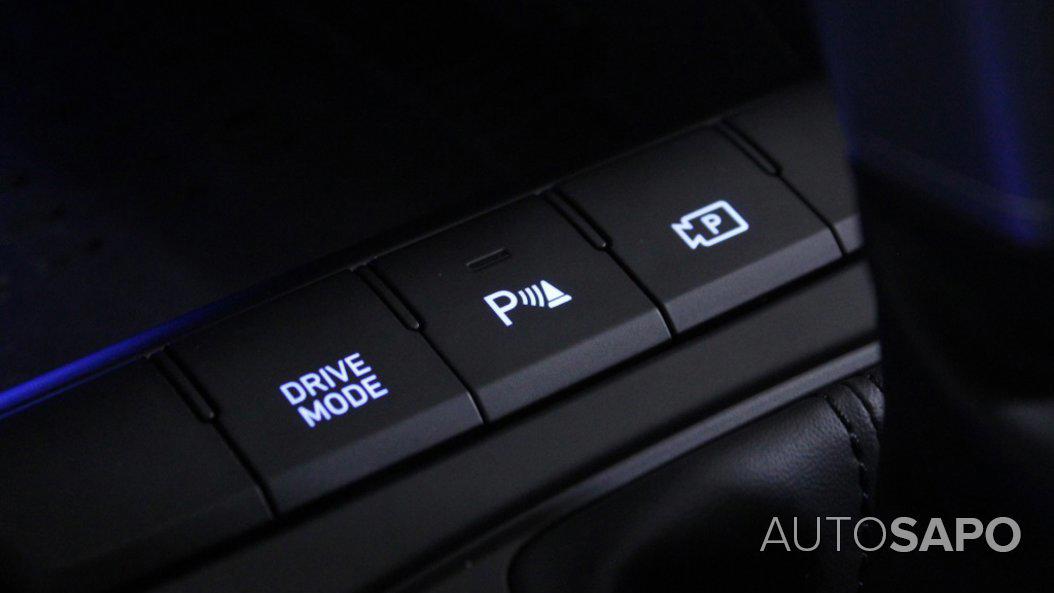 Hyundai Bayon 1.0 T-GDi Premium DCT de 2025