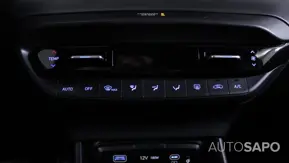 Hyundai Bayon 1.0 T-GDi Premium DCT de 2025