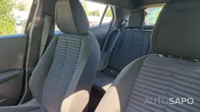 Peugeot 2008 1.2 PureTech Active de 2024