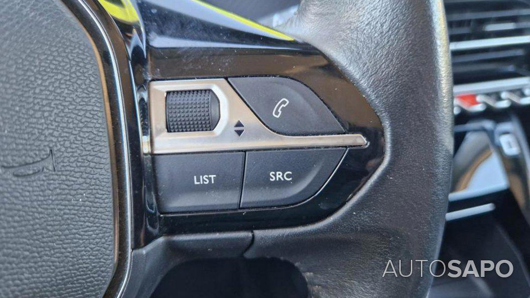 Peugeot 2008 1.2 PureTech Allure de 2022