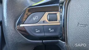 Peugeot 2008 1.2 PureTech Allure de 2022