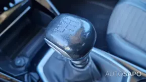 Peugeot 2008 1.2 PureTech Allure de 2022