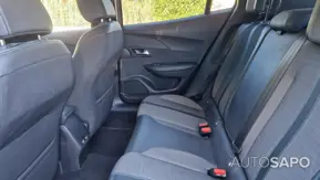 Peugeot 2008 1.2 PureTech Allure de 2022