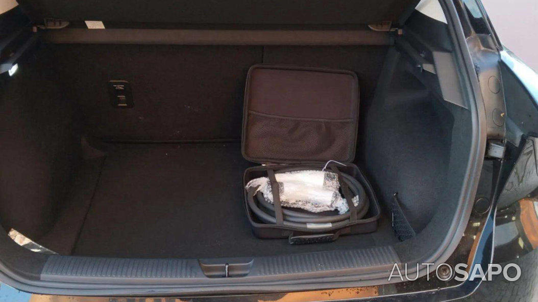 MG MG4 51 kWh Standard de 2025