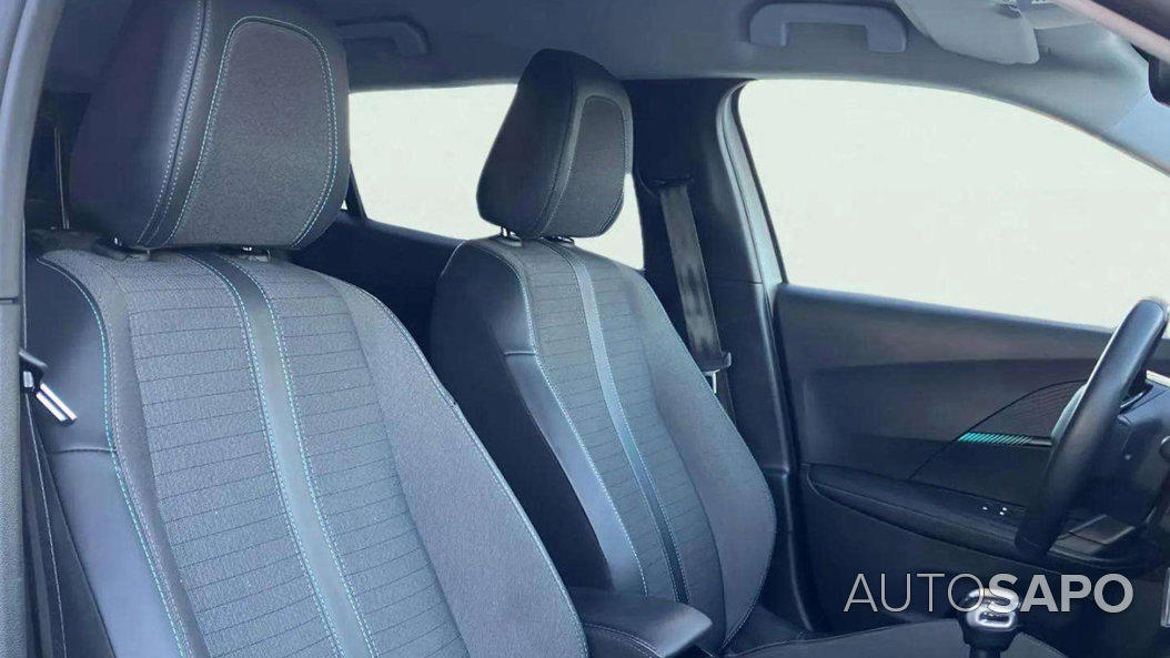 Peugeot 2008 1.2 PureTech Allure de 2022