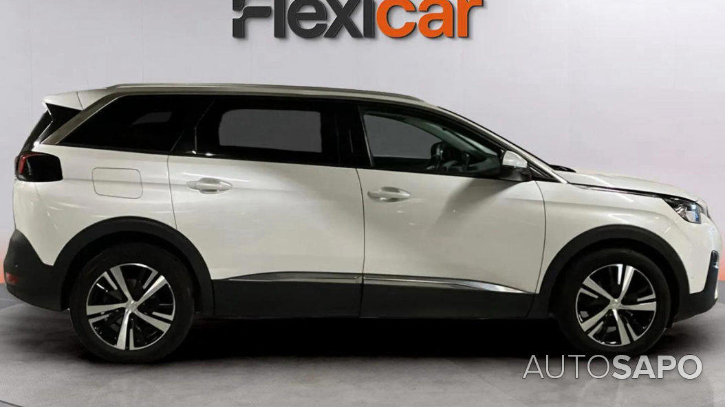 Peugeot 5008 de 2020