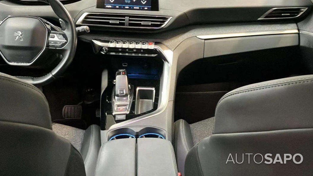 Peugeot 5008 de 2020