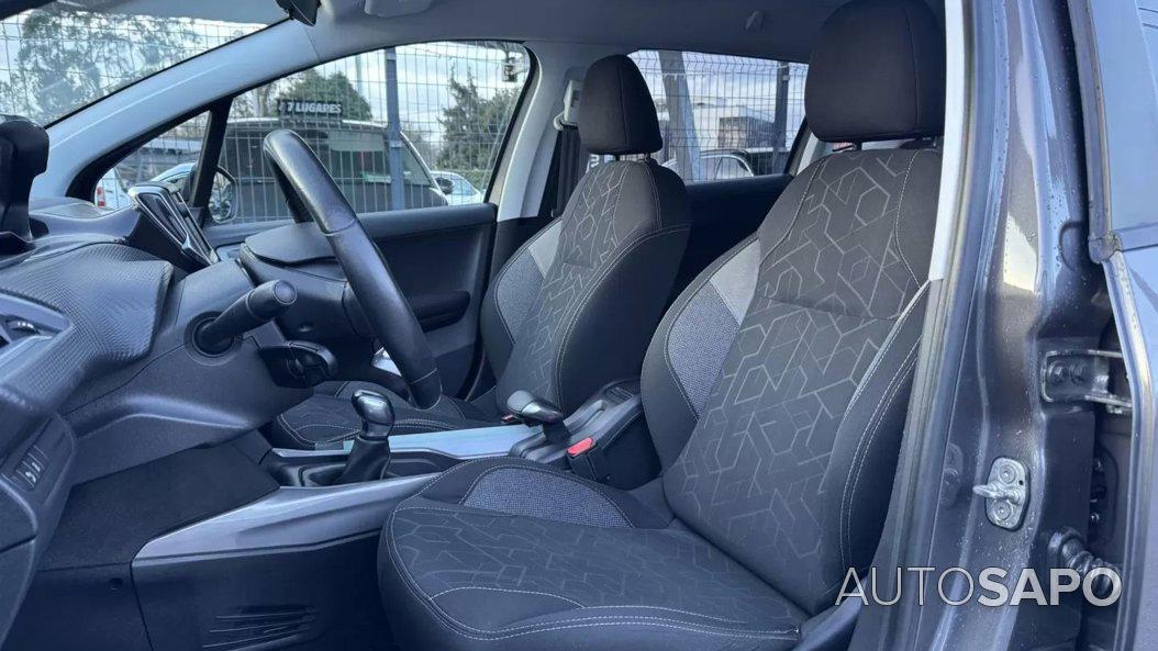 Peugeot 2008 1.6 BlueHDi Style de 2016