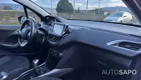 Peugeot 2008 1.6 BlueHDi Style de 2016