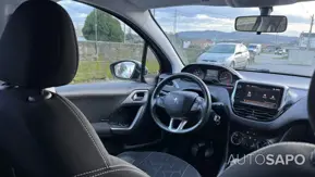 Peugeot 2008 1.6 BlueHDi Style de 2016