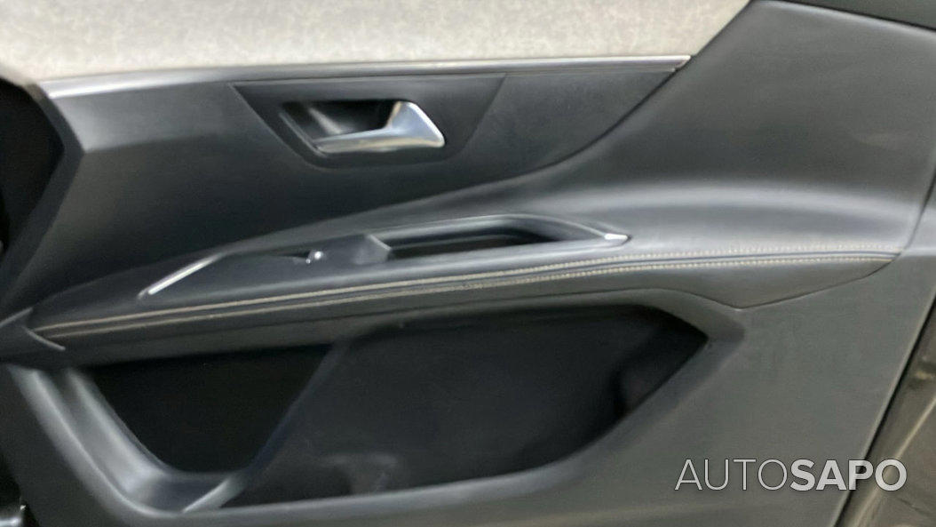 Peugeot 5008 de 2022