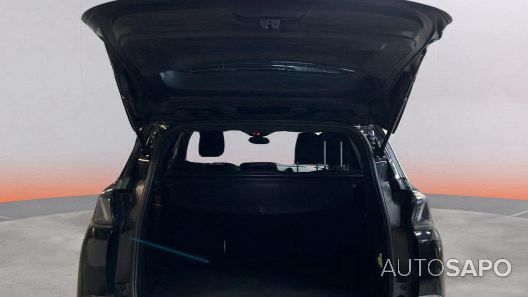 Peugeot 5008 de 2022