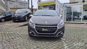 Peugeot 208 1.2 PureTech Life Signature de 2019