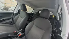 Peugeot 208 1.2 PureTech Life Signature de 2019