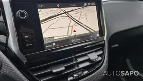 Peugeot 208 1.2 PureTech Life Signature de 2019