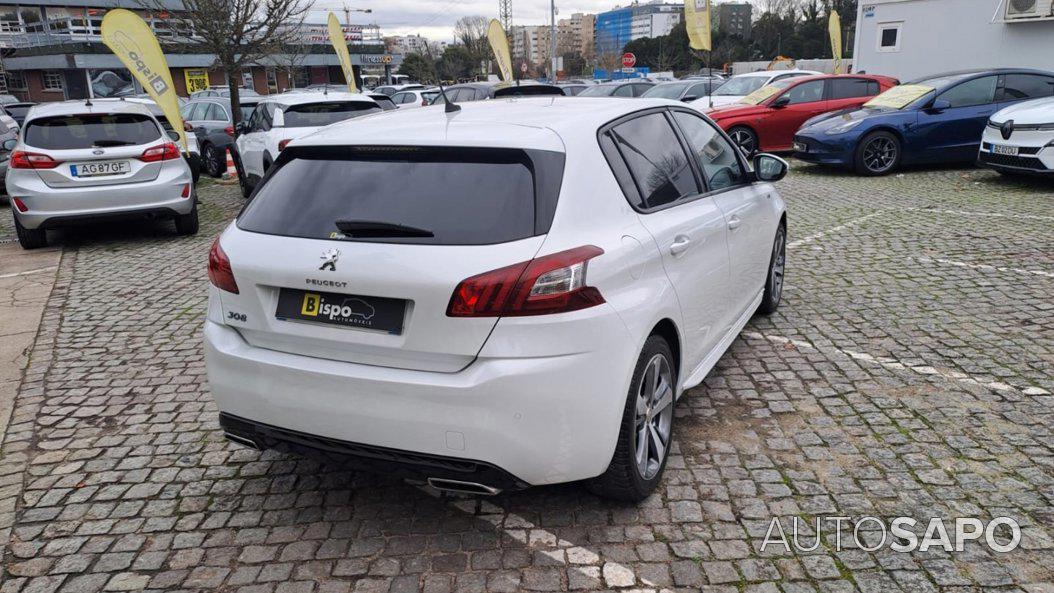 Peugeot 308 1.2 PureTech Style J17 de 2017