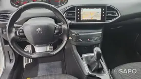Peugeot 308 1.2 PureTech Style J17 de 2017