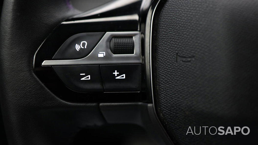 Peugeot 208 1.2 PureTech Allure de 2024