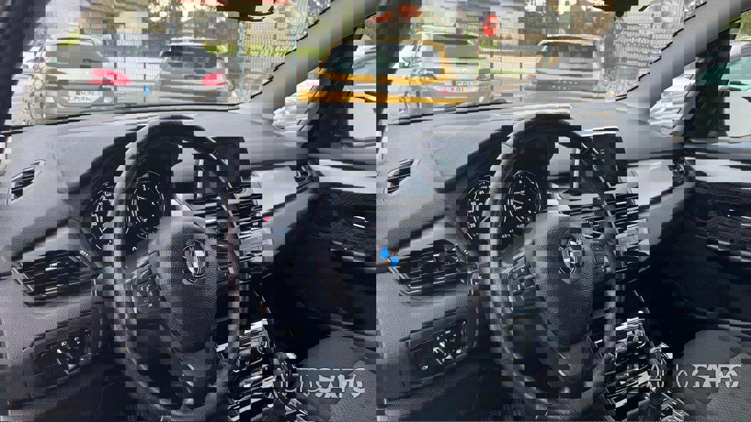 BMW Série 2 Active Tourer 216 d Advantage de 2019