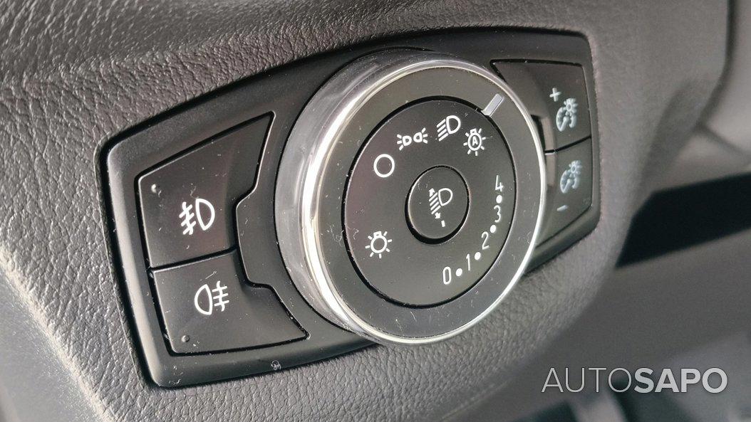 Ford Tourneo Courier 1.0 EcoBoost Titanium de 2019