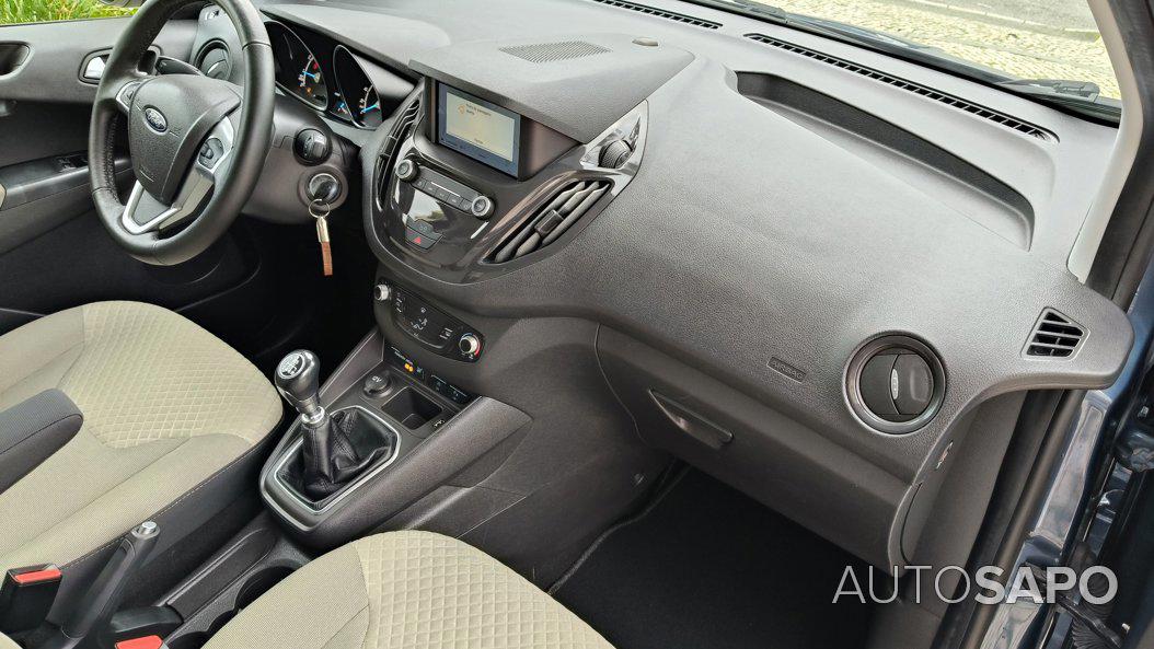 Ford Tourneo Courier 1.0 EcoBoost Titanium de 2019
