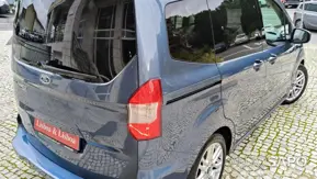 Ford Tourneo Courier 1.0 EcoBoost Titanium de 2019