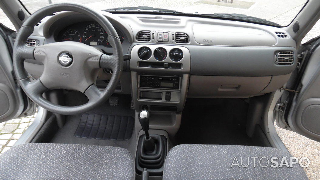 Nissan Micra 1.0 LX de 2001
