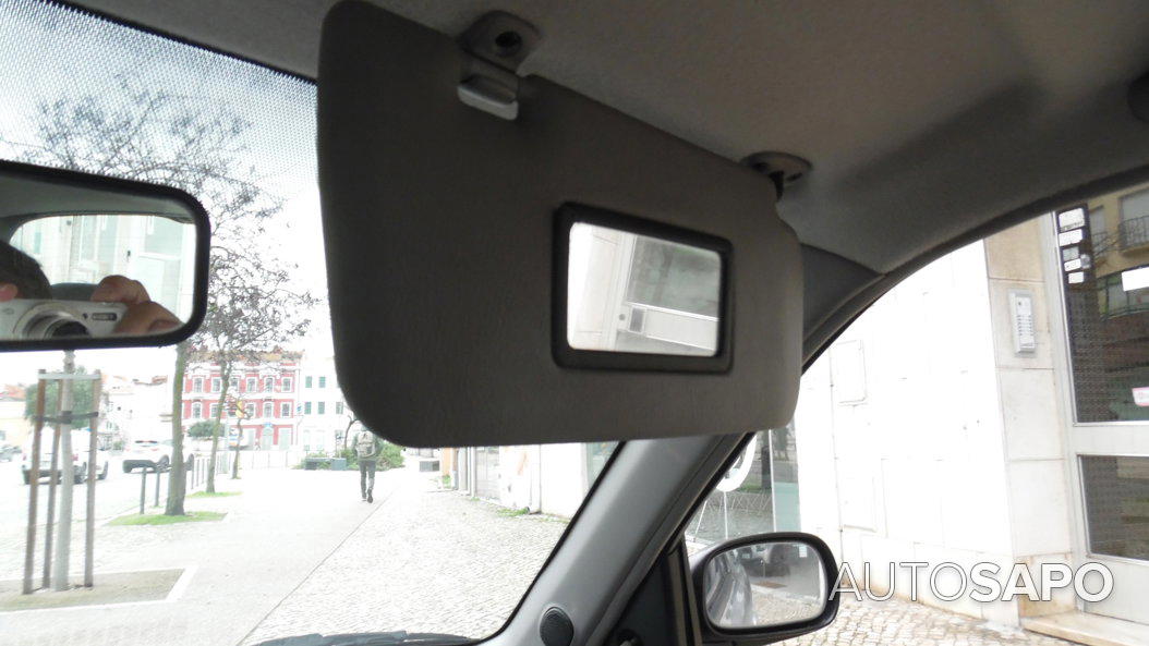 Nissan Micra 1.0 LX de 2001