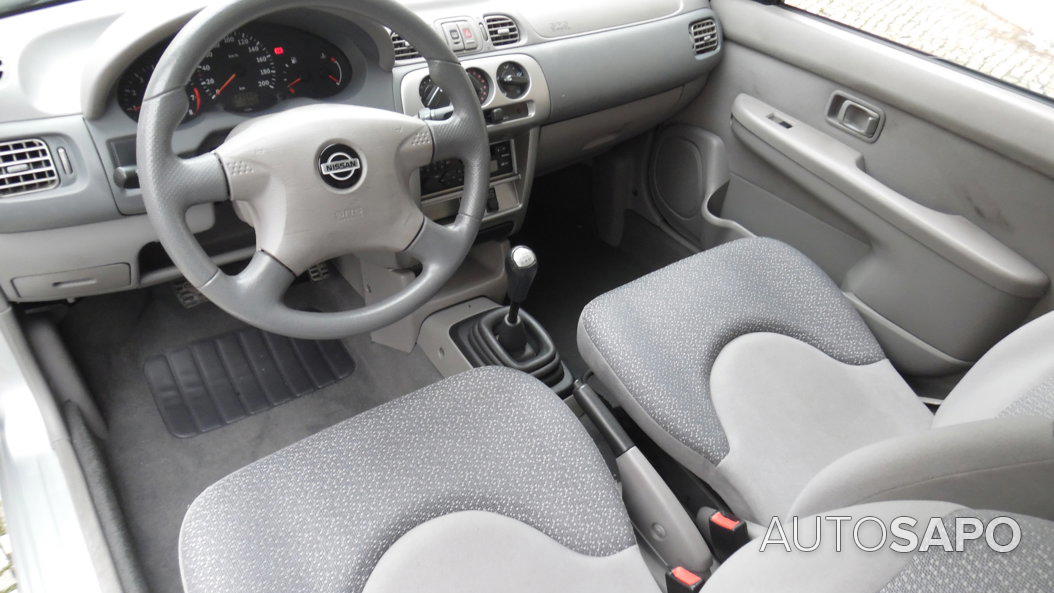 Nissan Micra 1.0 LX de 2001