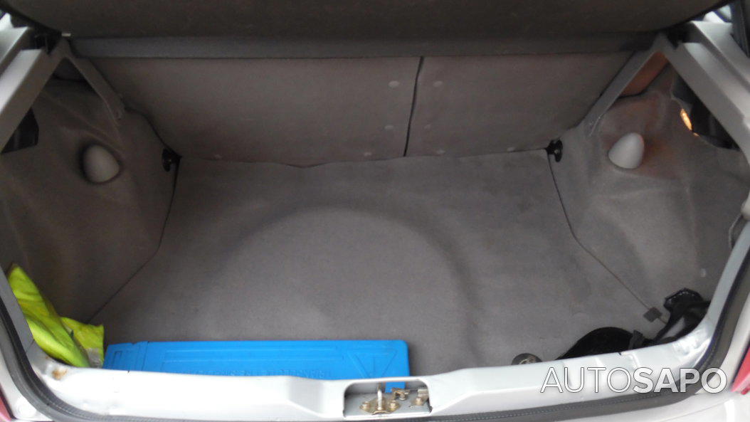 Nissan Micra 1.0 LX de 2001