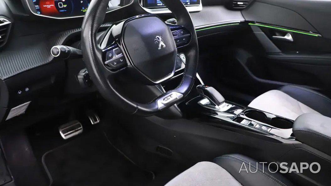 Peugeot E-208 de 2020