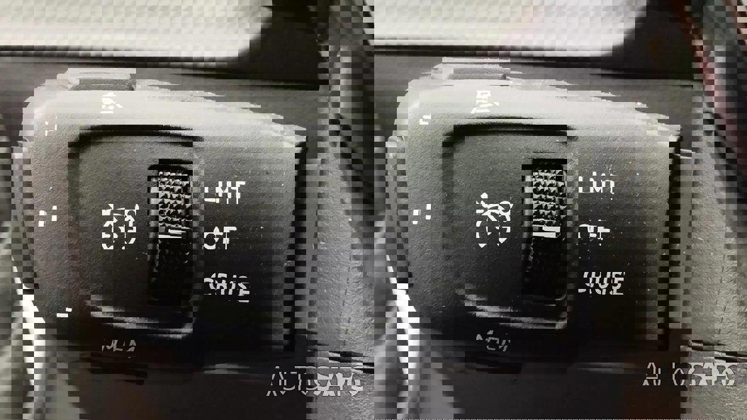 Peugeot 2008 1.2 PureTech Allure de 2025