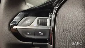 Peugeot 2008 1.2 PureTech Allure de 2025