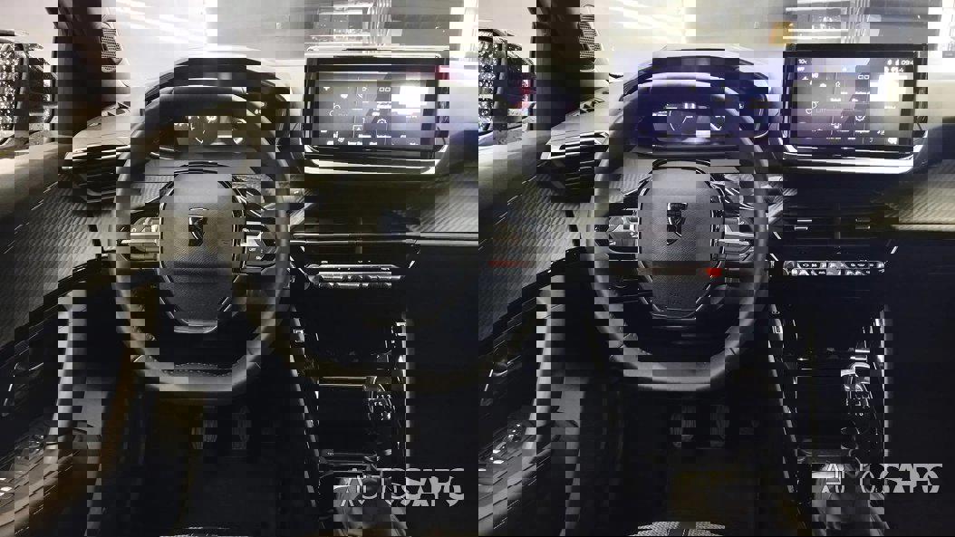 Peugeot 2008 1.2 PureTech Allure de 2025