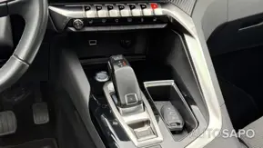 Peugeot 5008 1.2 PureTech Allure EAT6 de 2017