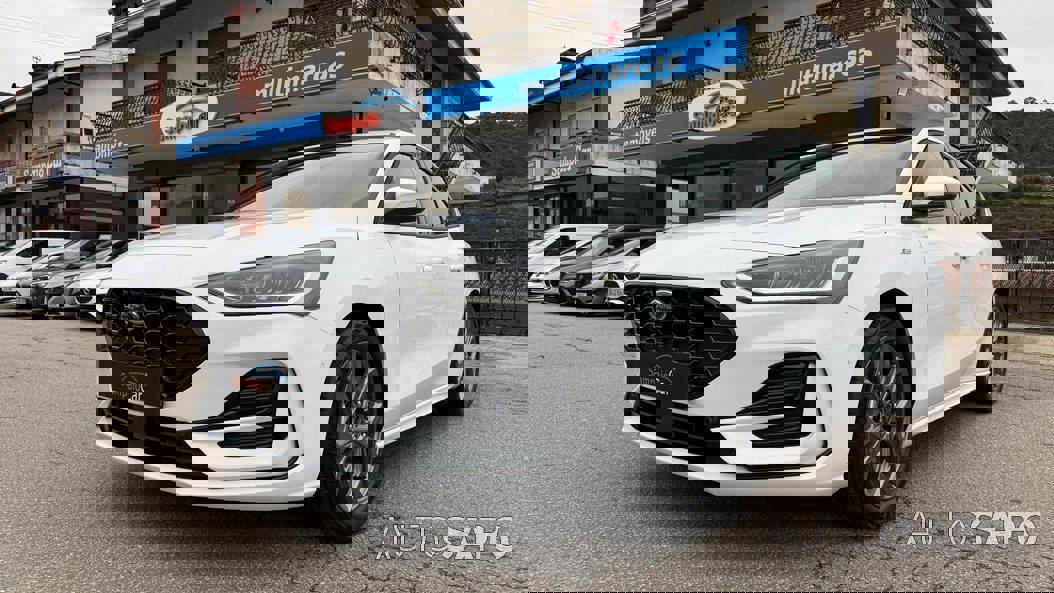 Ford Focus 1.0 EcoBoost MHEV ST-Line de 2025