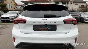 Ford Focus 1.0 EcoBoost MHEV ST-Line de 2025