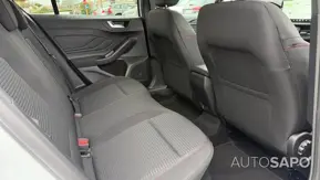 Ford Focus 1.0 EcoBoost MHEV ST-Line de 2025