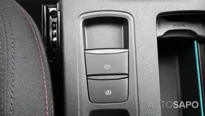 Ford Focus 1.0 EcoBoost MHEV ST-Line de 2025