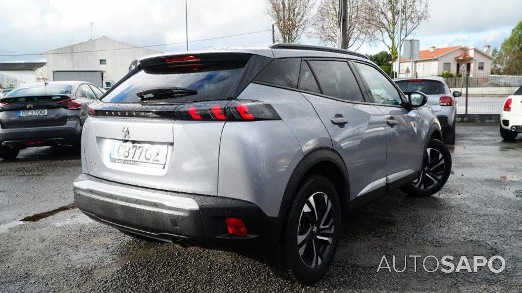 Peugeot 2008 1.2 PureTech Allure de 2020