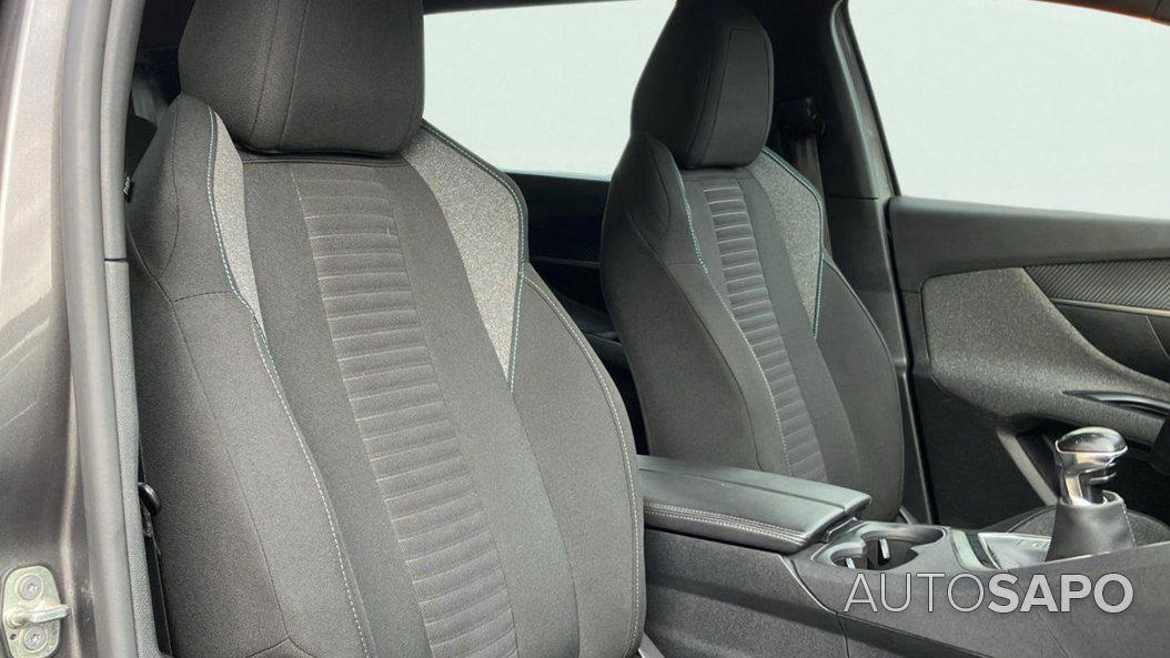 Peugeot 5008 1.2 PureTech Active Pack de 2023