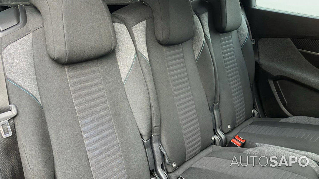 Peugeot 5008 1.2 PureTech Active Pack de 2023