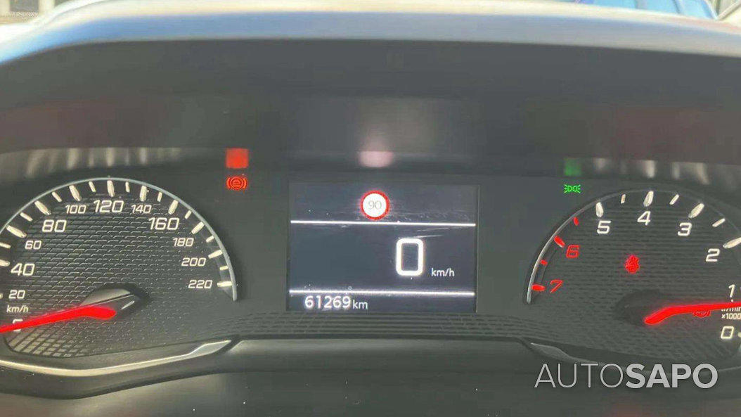 Peugeot 208 1.2 PureTech Active de 2024