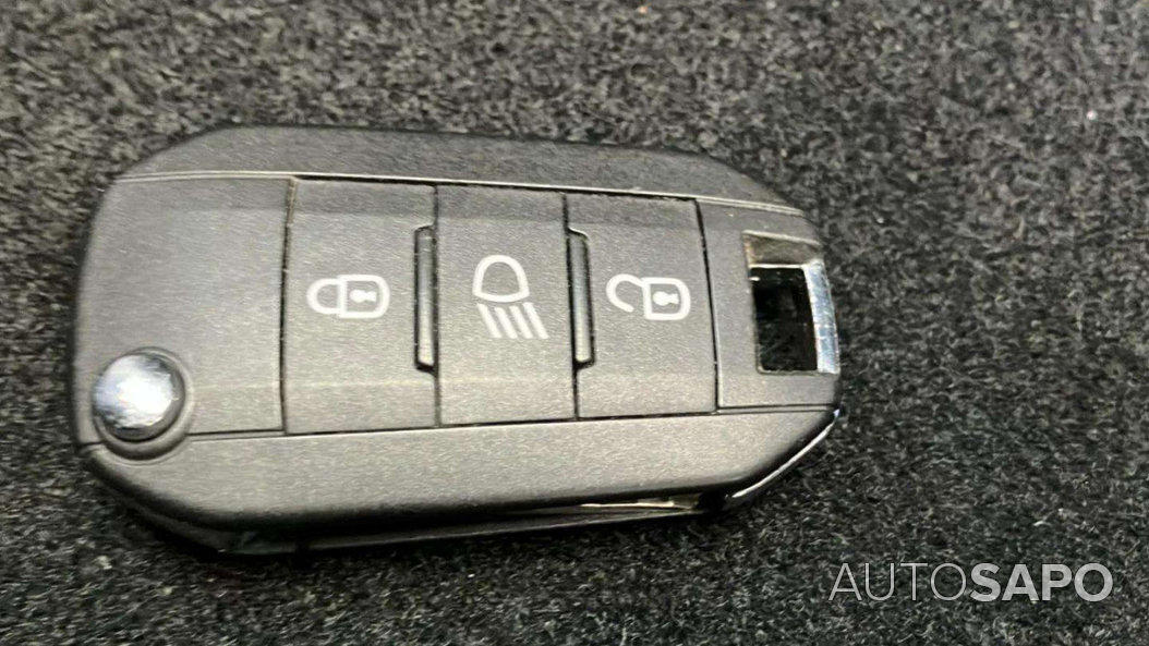 Peugeot 208 1.2 PureTech Active de 2024