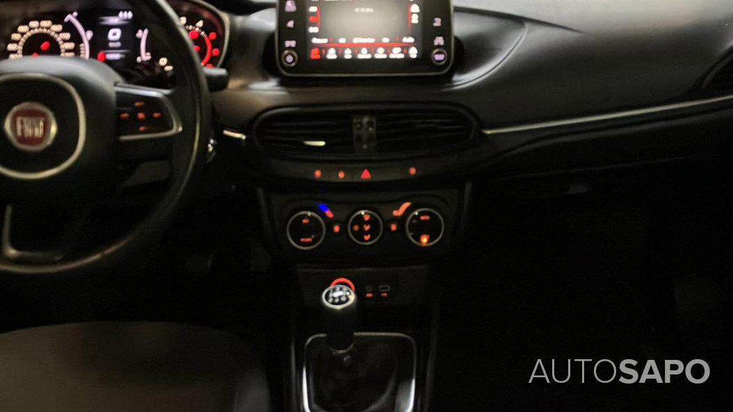 Fiat Tipo 1.3 M-Jet Lounge de 2017