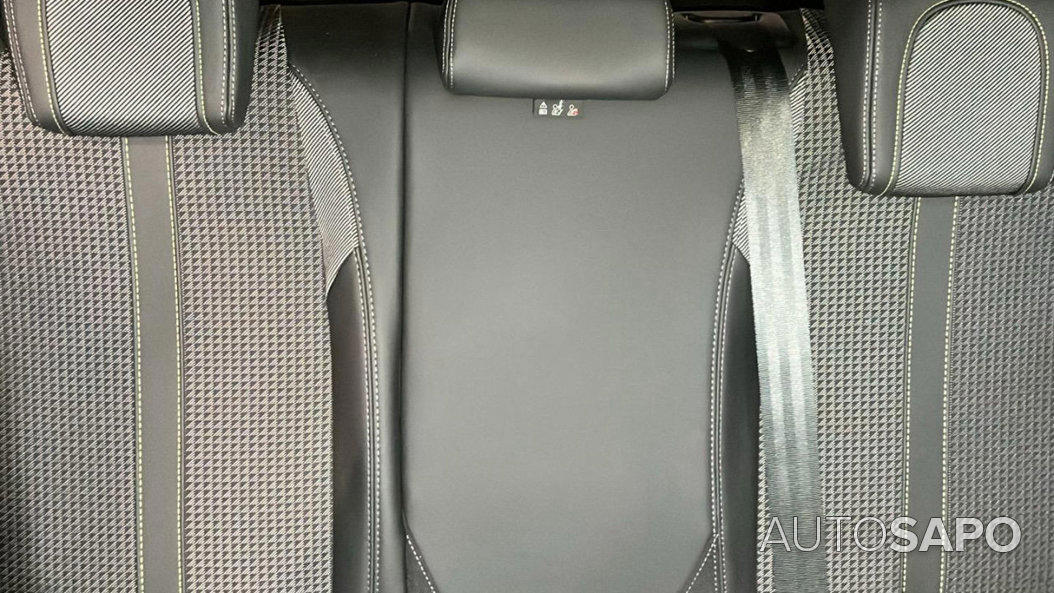 Peugeot E-208 de 2022