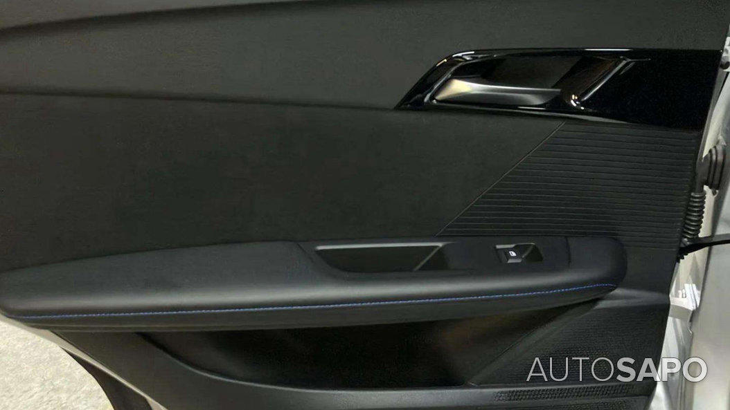 MG MG4 64 kWh Luxury de 2025