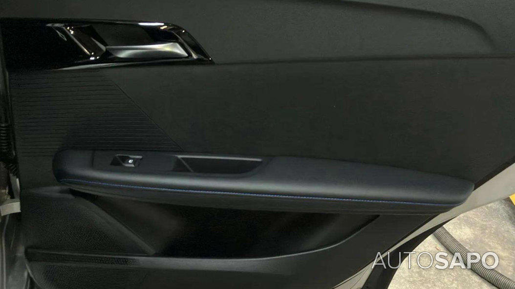 MG MG4 64 kWh Luxury de 2025