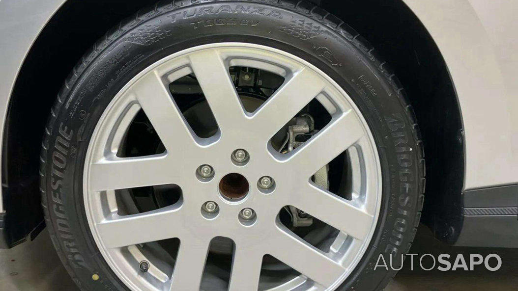 MG MG4 64 kWh Luxury de 2025